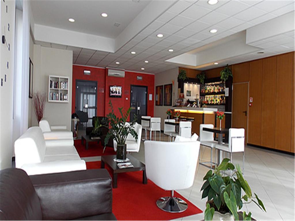 Hotel David Sesto Calende Ngoại thất bức ảnh